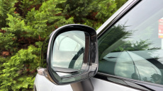 Volvo XC60 2.0 B5P Plus Dark 5dr AWD Geartronic Petrol Estate